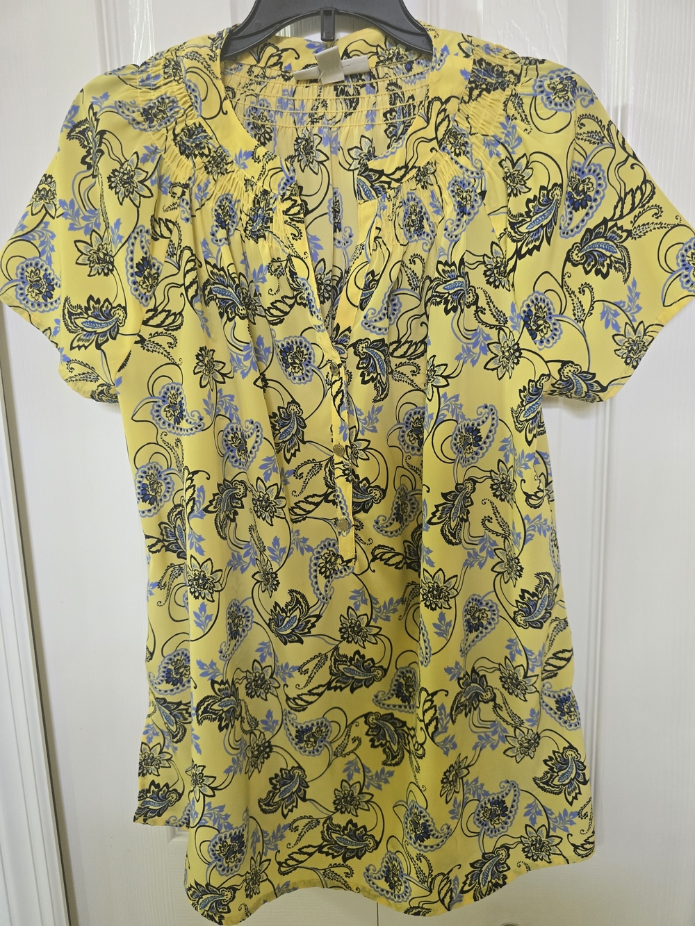 Dana Buchman Yellow Floral Short-Sleeve Smocked-Neck Blouse